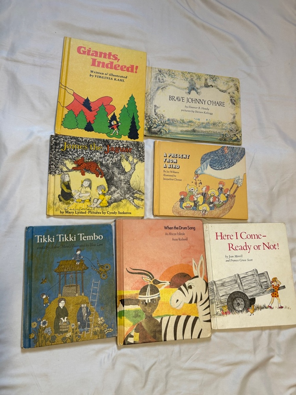 Vintage Readers book lot; Tikki Tembo, Present for a bird